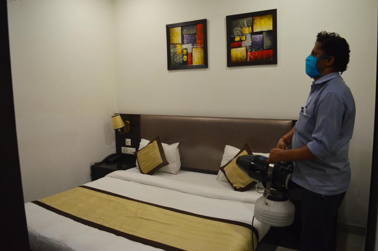 Madhav Muskan Residency Mathura Eksteriør bilde